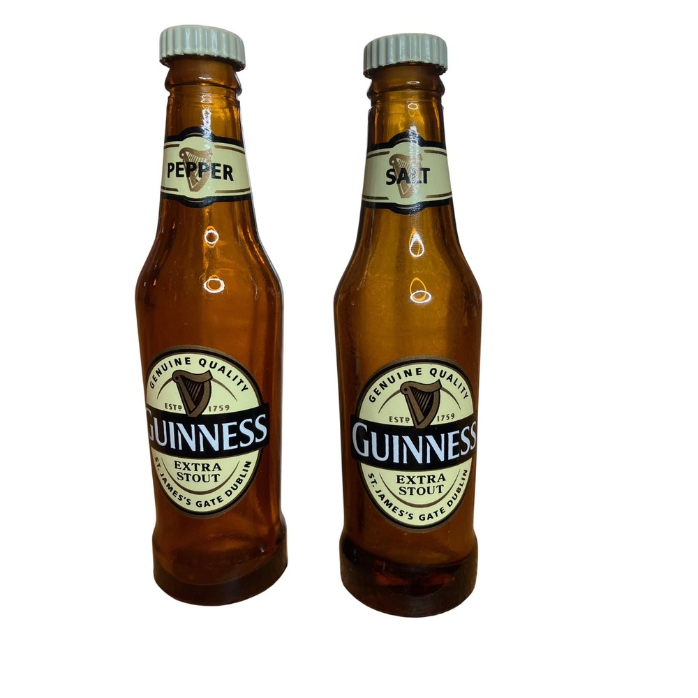 Guiness‎ Glass Beer Bottle Salt And Pepper Shaker Set Collectible barware